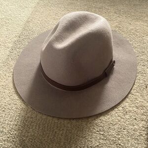 H&M Brown 100 percent wool hat